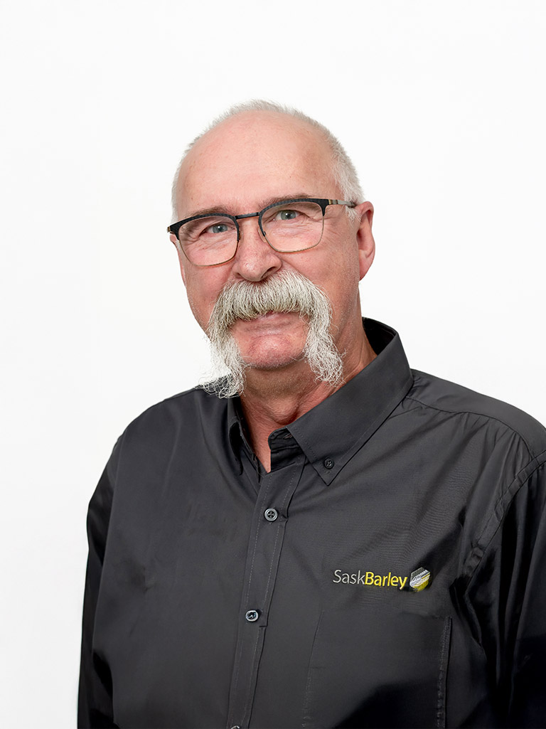 <h3>Gord Moellenbeck</h3>